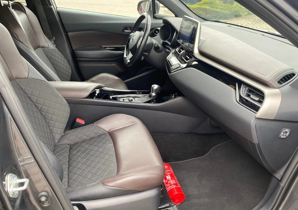Toyota C-HR cena 94500 przebieg: 126155, rok produkcji 2018 z Kalisz małe 596